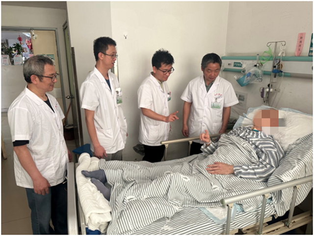 神经外科专家妙手“拆弹”除隐患  颅内动脉瘤治疗技术取得新突破